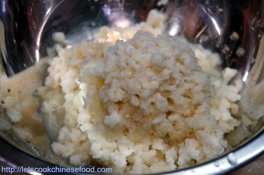 Chinese Dessert Recipe：Water Chestnut Sweet Soup (中式糖水食譜：馬蹄露／馬蹄沙)