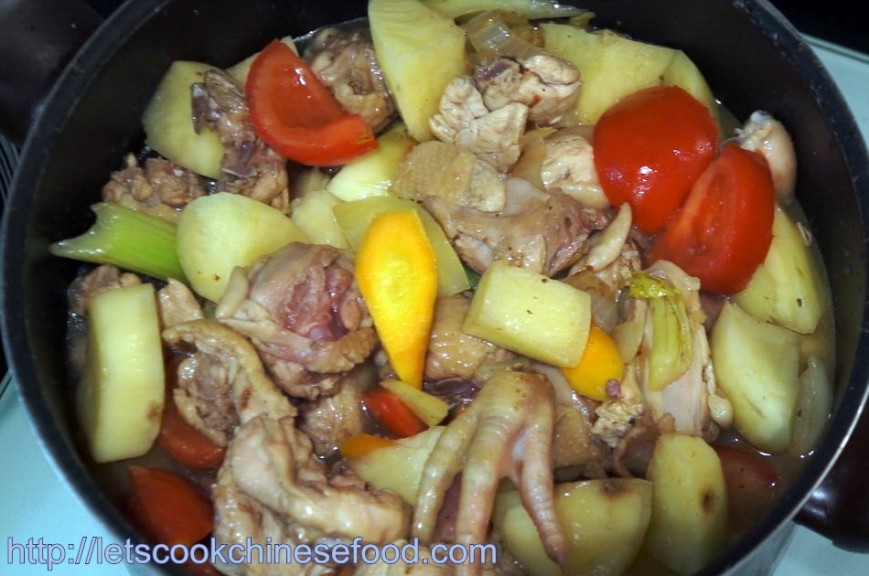 Chinese Recipe Stewed Chicken with Potato and Tomato